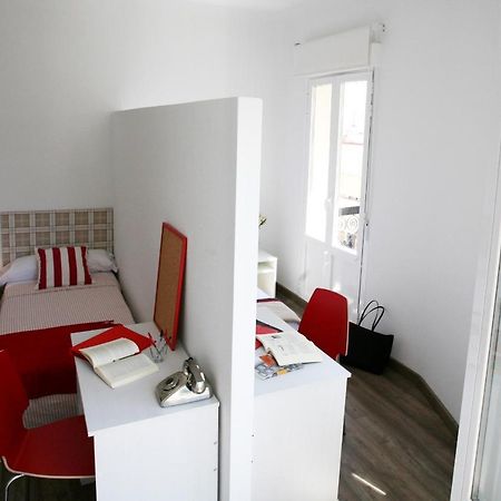 Estuhome Madrid Buitenkant foto